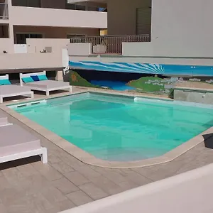 3* Aparthotel La Contessa