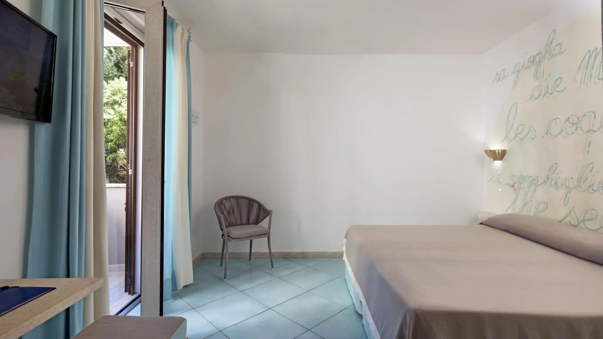 Hotel Corallaro 산타테레사의갈루라 4*,